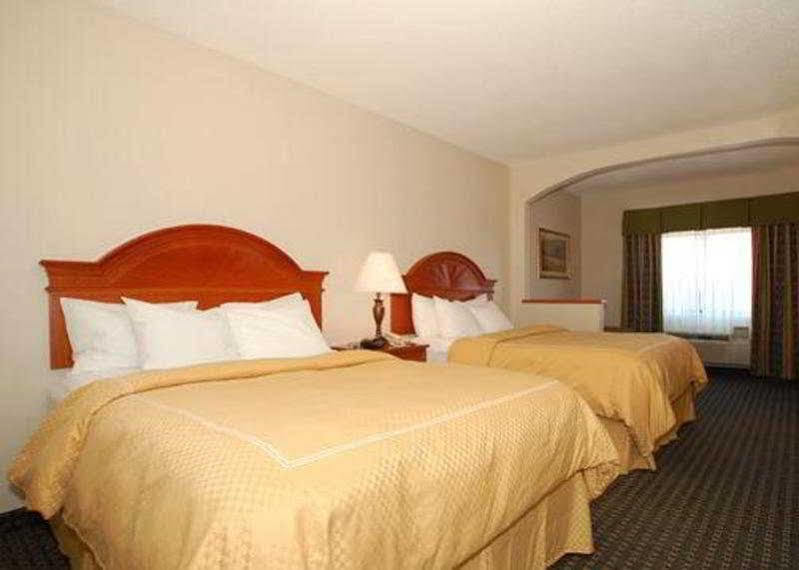 Comfort Suites Meridian And I-40 Oklahoma City Exterior photo